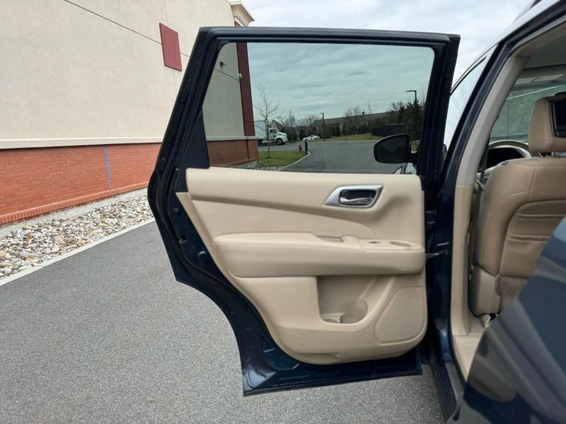 2013 Nissan Pathfinder 4th Gen - Image 12 of 12