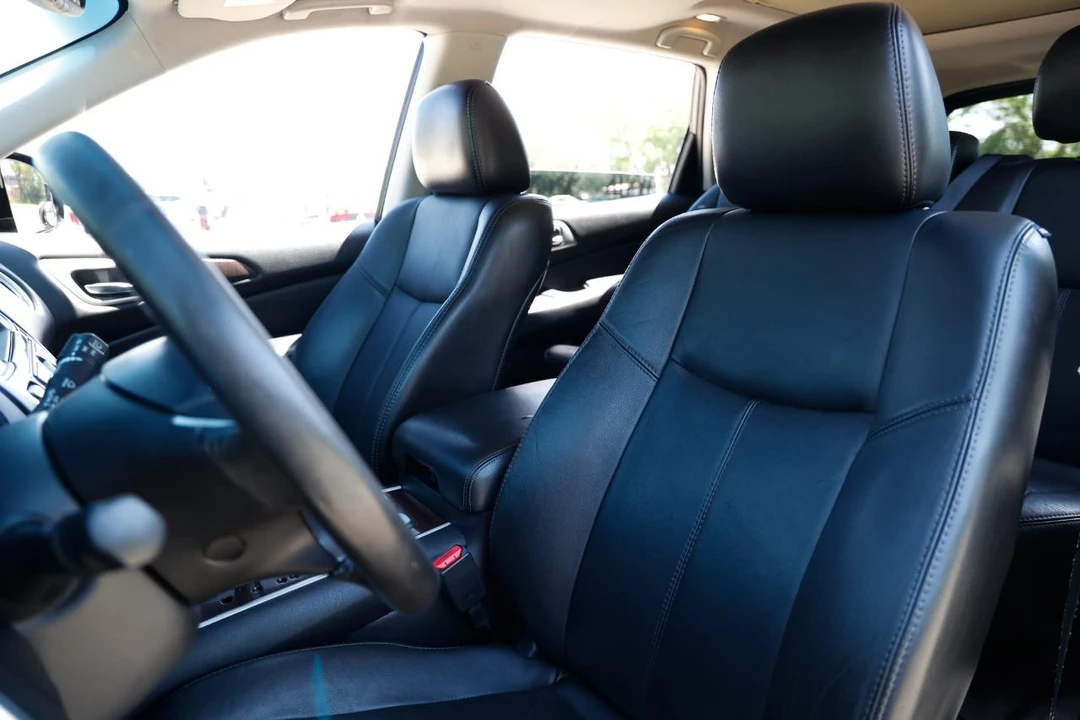 2013 Nissan Pathfinder 4th Gen - Image 6 of 31