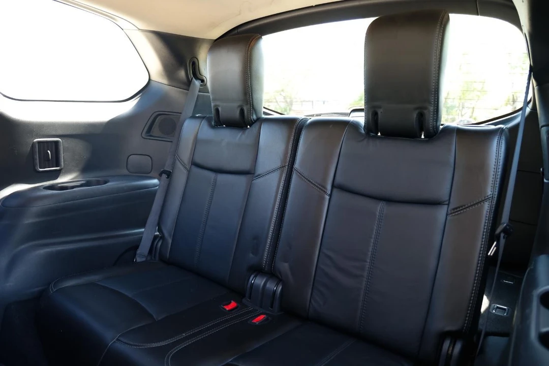2013 Nissan Pathfinder 4th Gen - Image 23 of 31