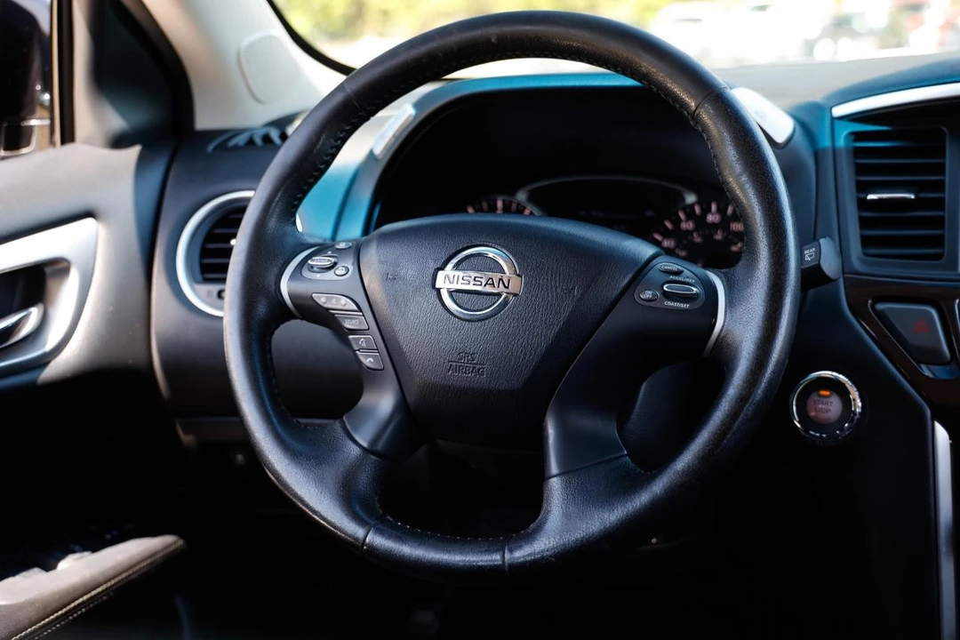 2013 Nissan Pathfinder 4th Gen - Image 31 of 31