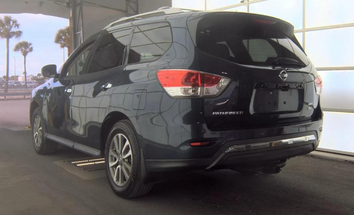 2013 Nissan Pathfinder 4th Gen - Image 6 of 14
