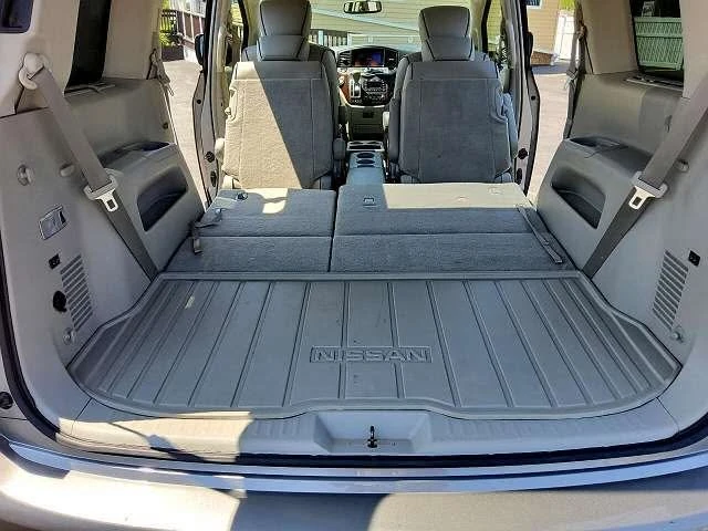 2013 Nissan Quest - Image 6 of 15
