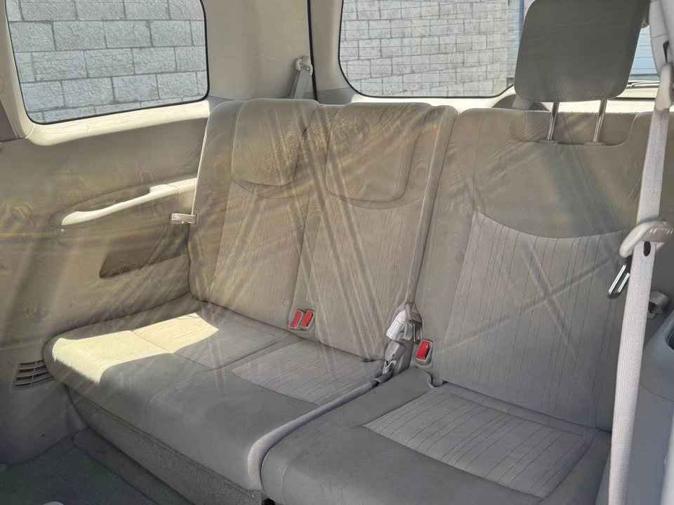 2013 Nissan Quest - Image 11 of 12