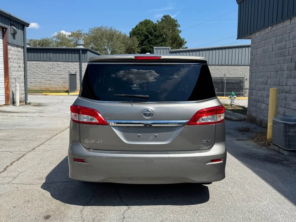 2013 Nissan Quest - Image 4 of 12