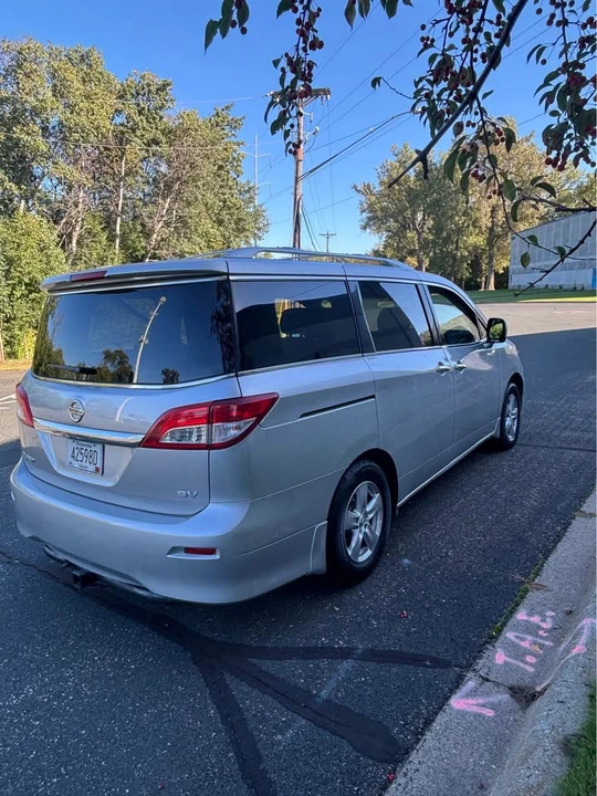 2013 Nissan Quest - Image 3 of 20