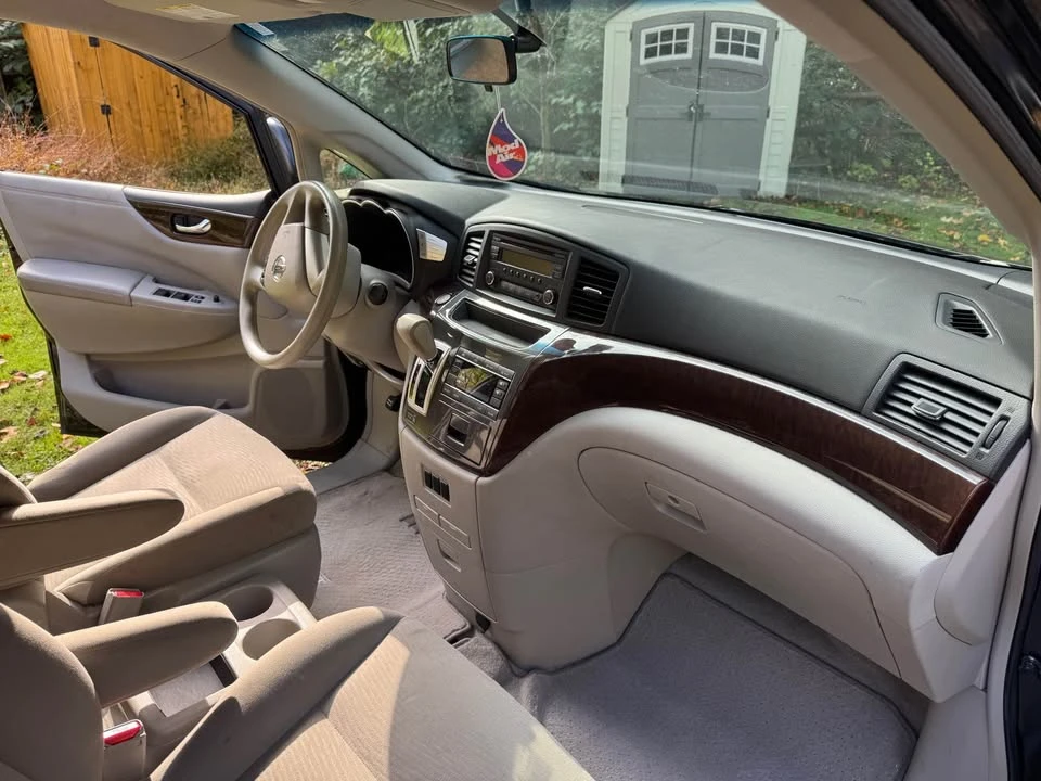 2013 Nissan Quest - Image 11 of 11