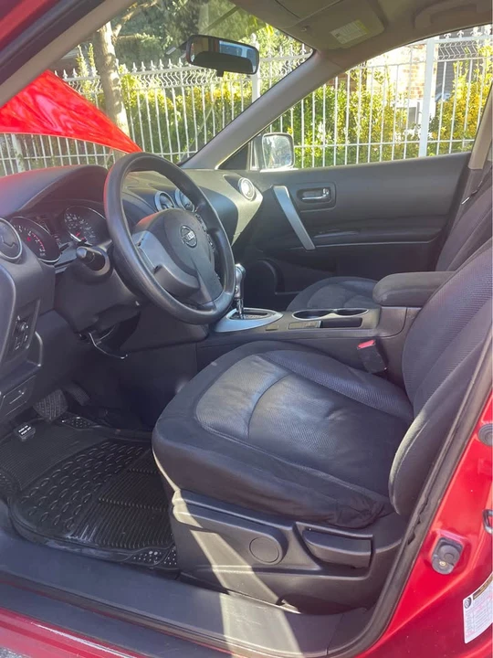 2013 Nissan Rogue - Image 3 of 7