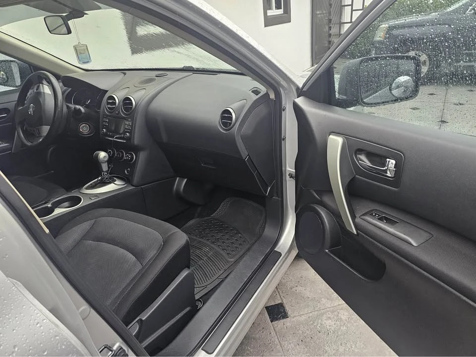 2013 Nissan Rogue - Image 8 of 8