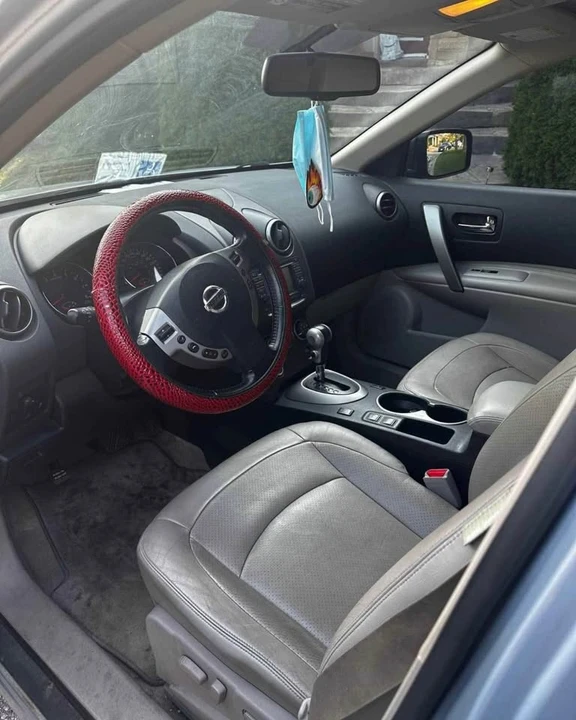2013 Nissan Rogue - Image 6 of 9