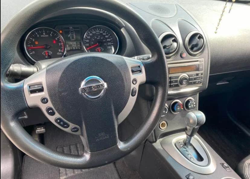 2013 Nissan Rogue - Image 8 of 12