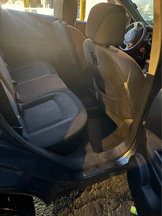 2013 Nissan Rogue - Image 10 of 11