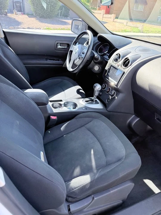 2013 Nissan Rogue - Image 7 of 9