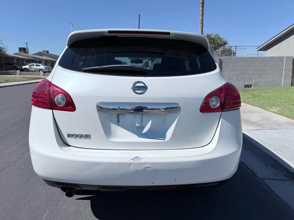 2013 Nissan Rogue - Image 6 of 9