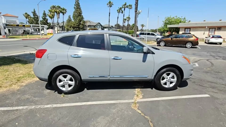 2013 Nissan Rogue - Image 3 of 10
