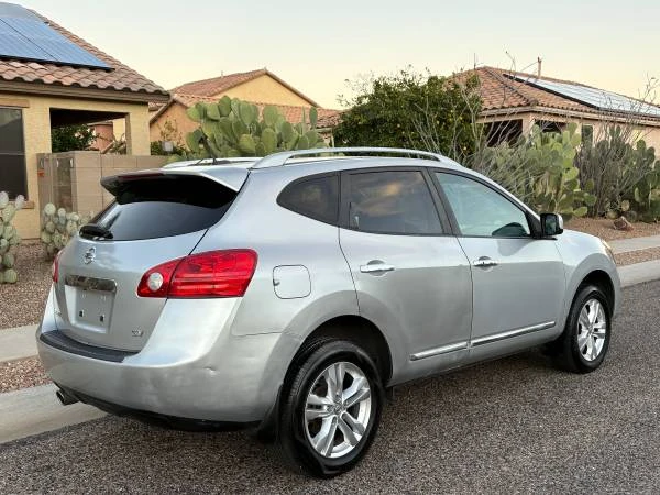 2013 Nissan Rogue - Image 6 of 11