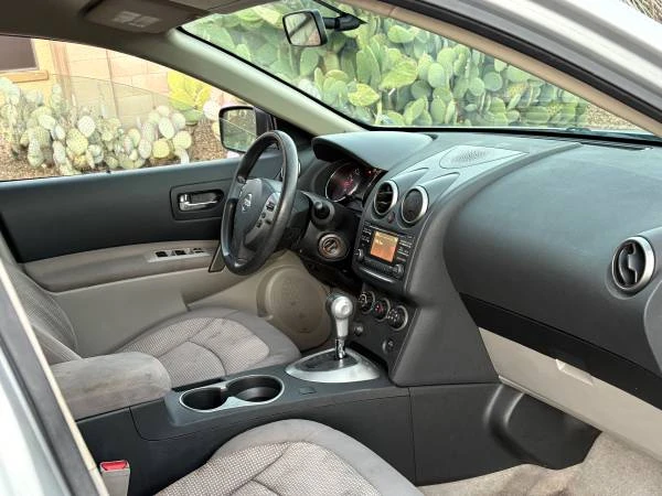 2013 Nissan Rogue - Image 10 of 11