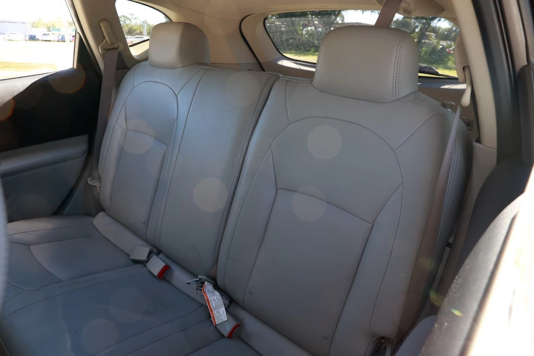 2013 Nissan Rogue - Image 8 of 12