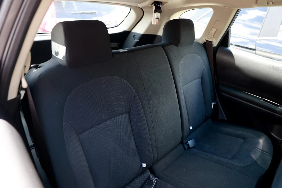 2013 Nissan Rogue - Image 14 of 21