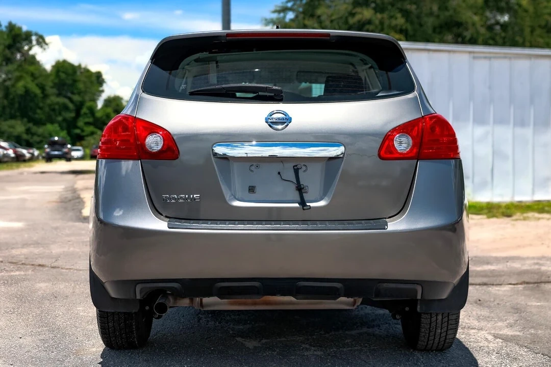 2013 Nissan Rogue - Image 7 of 12