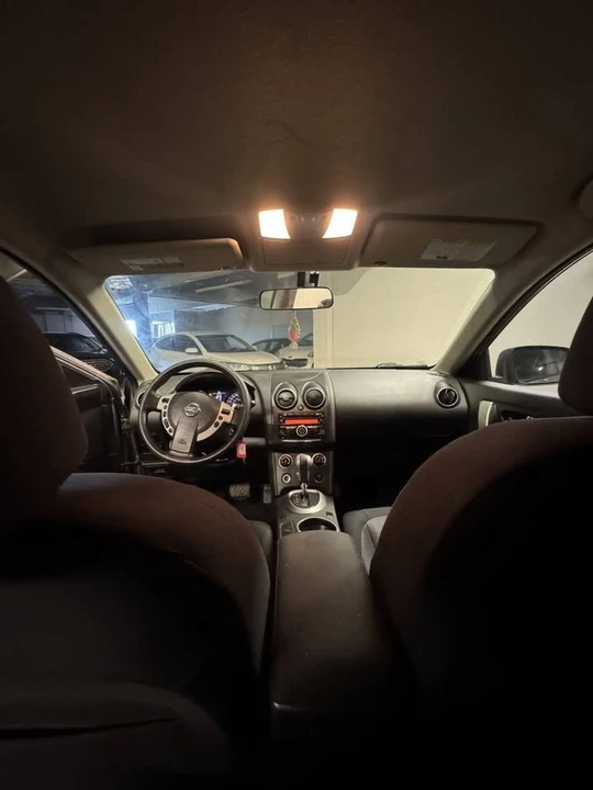 2013 Nissan Rogue - Image 8 of 13