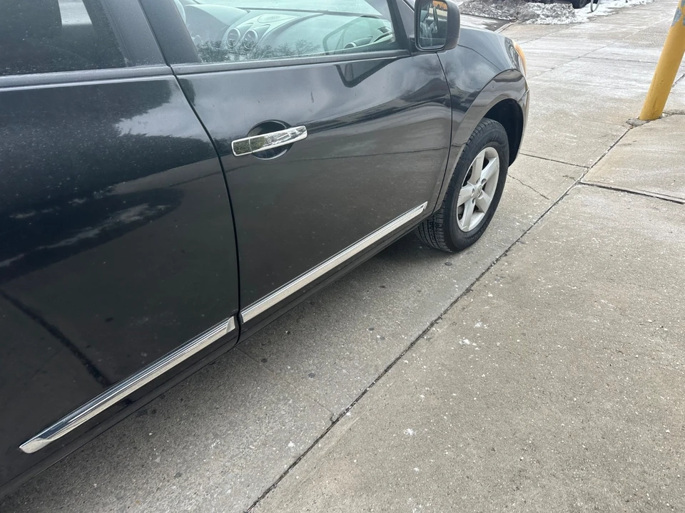 2013 Nissan Rogue - Image 10 of 19