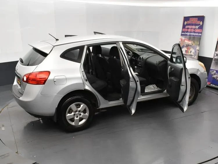2013 Nissan Rogue - Image 6 of 12