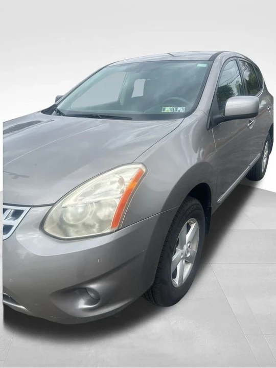 2013 Nissan Rogue - Image 2 of 19