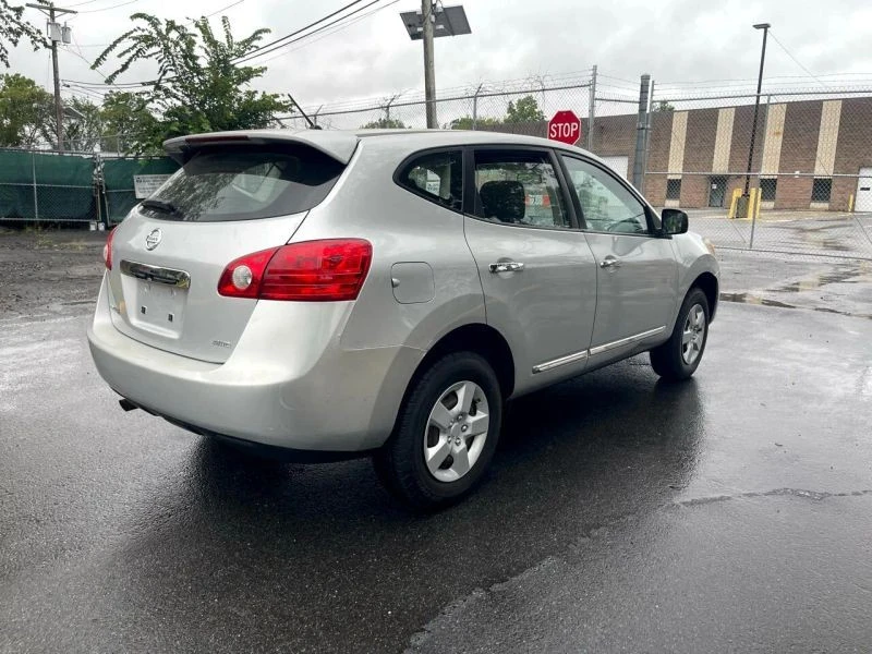 2013 Nissan Rogue - Image 4 of 12