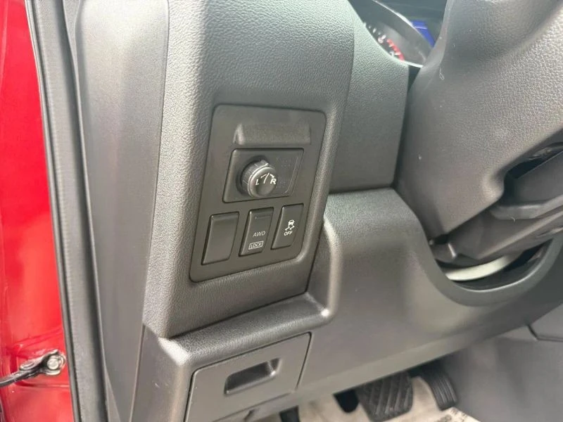 2013 Nissan Rogue - Image 12 of 12
