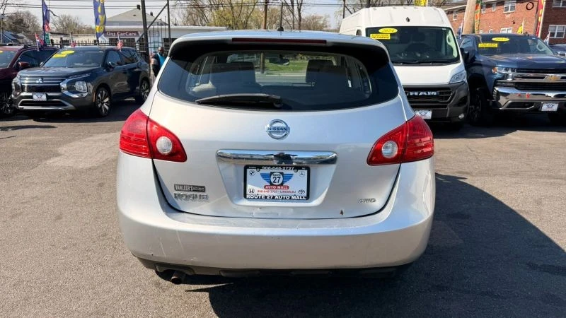 2013 Nissan Rogue - Image 6 of 12