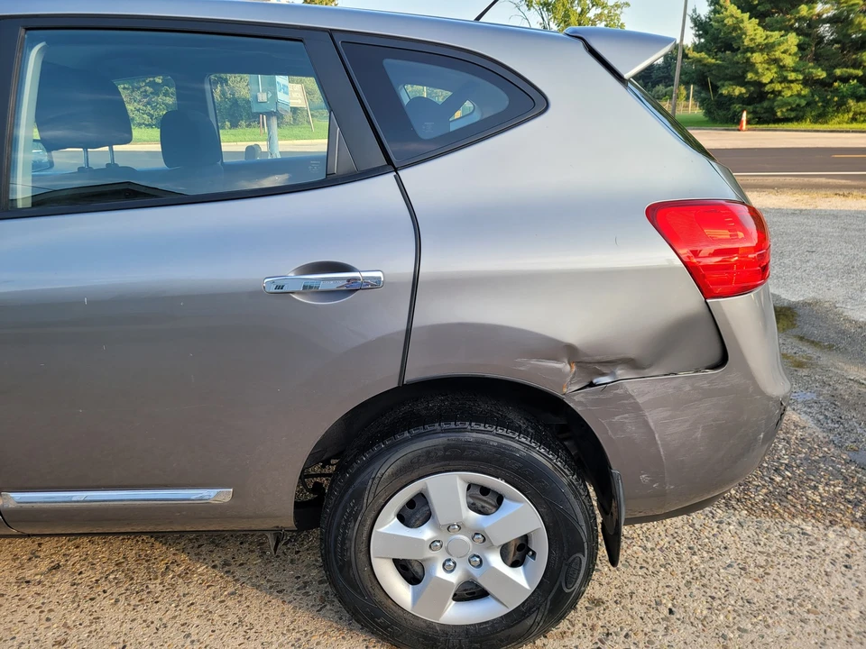 2013 Nissan Rogue - Image 17 of 21