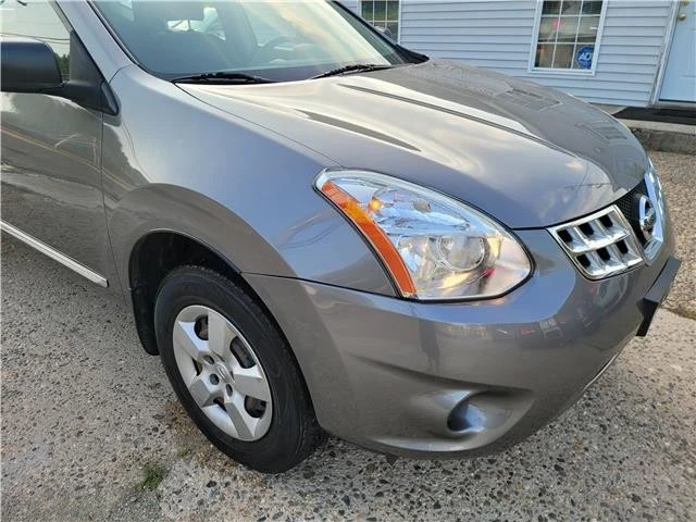 2013 Nissan Rogue - Image 10 of 21