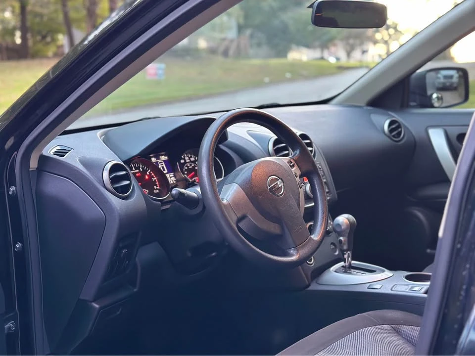 2013 Nissan Rogue - Image 11 of 20