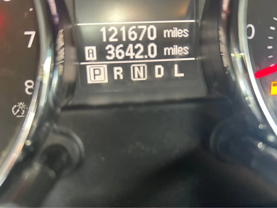 2013 Nissan Rogue - Image 12 of 12