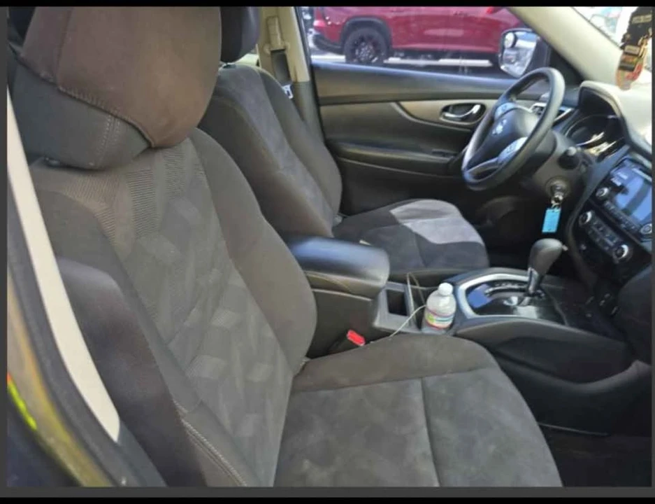 2013 Nissan Rogue - Image 4 of 5