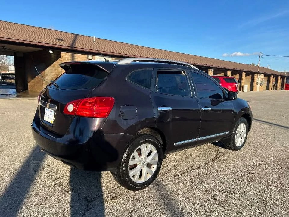 2013 Nissan Rogue - Image 5 of 11