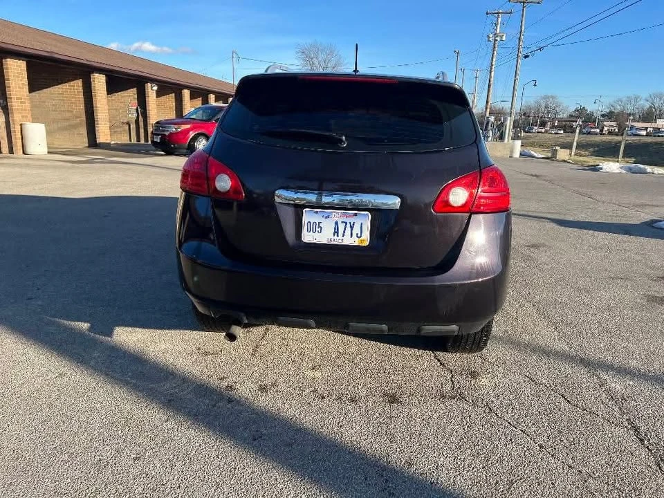 2013 Nissan Rogue - Image 6 of 11