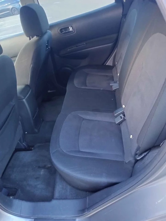 2013 Nissan Rogue - Image 6 of 9