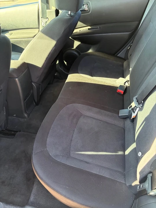 2013 Nissan Rogue - Image 8 of 8