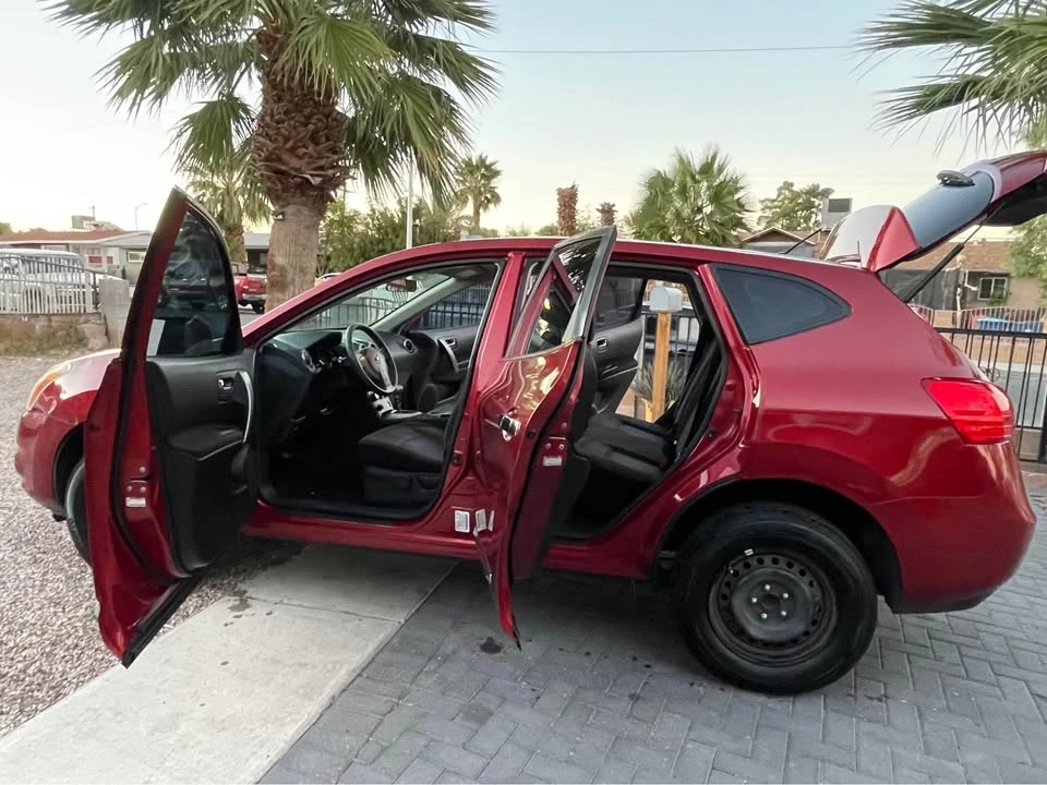 2013 Nissan Rogue - Image 8 of 12