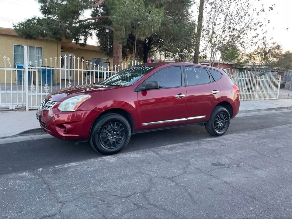 2013 Nissan Rogue - Image 11 of 12