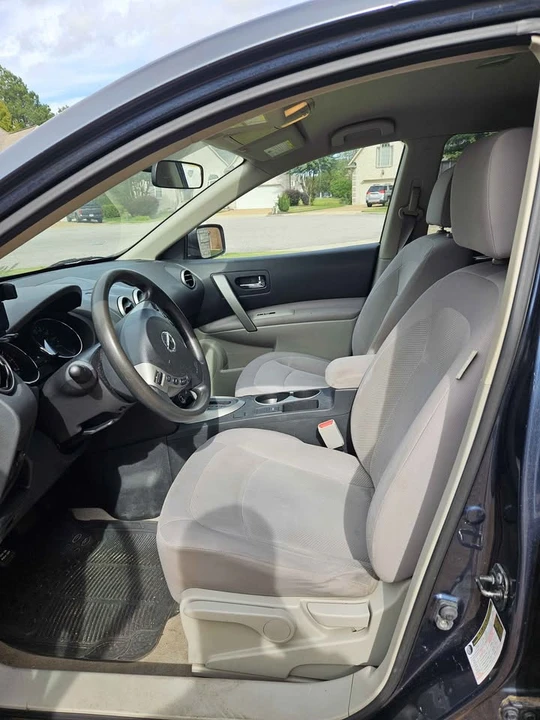 2013 Nissan Rogue - Image 5 of 6