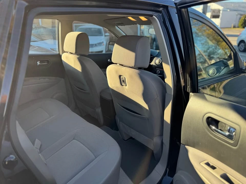 2013 Nissan Rogue - Image 12 of 20