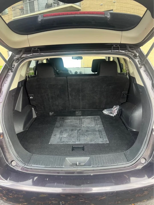 2013 Nissan Rogue - Image 9 of 11