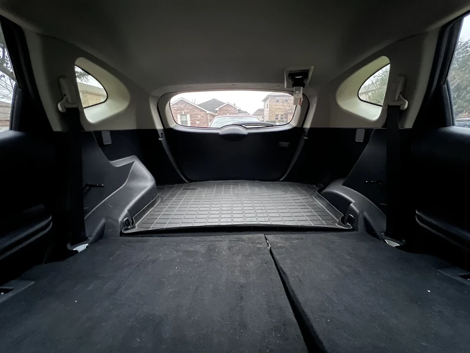 2013 Nissan Rogue - Image 8 of 11