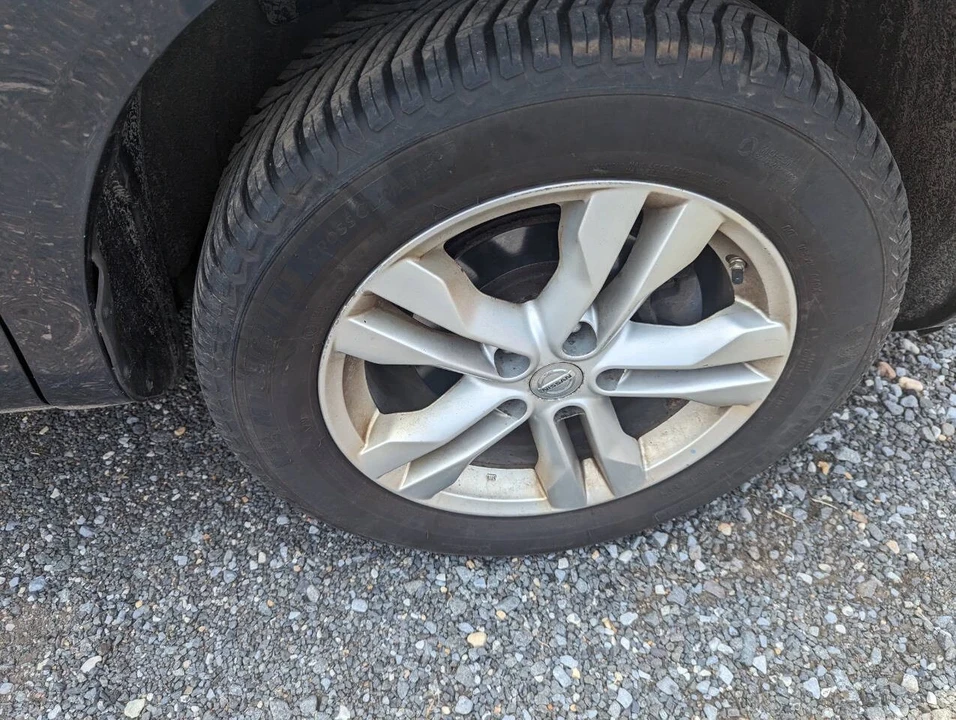 2013 Nissan Rogue - Image 9 of 21
