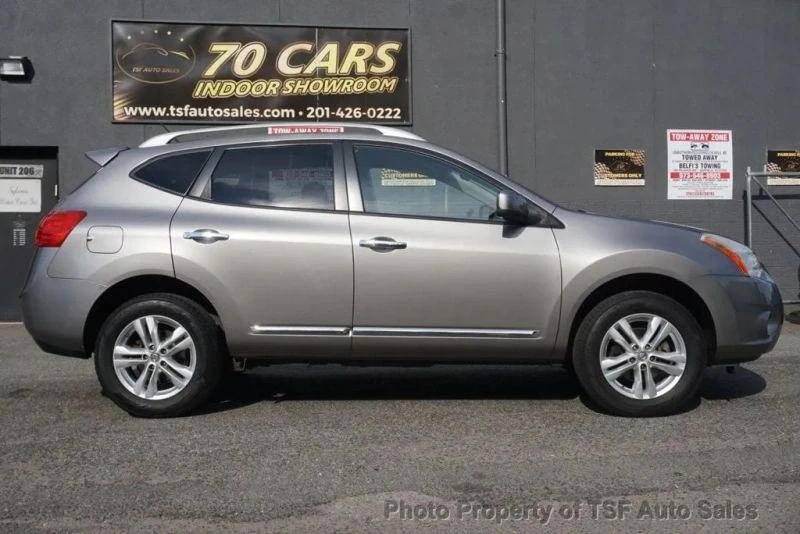 2013 Nissan Rogue - Image 8 of 12