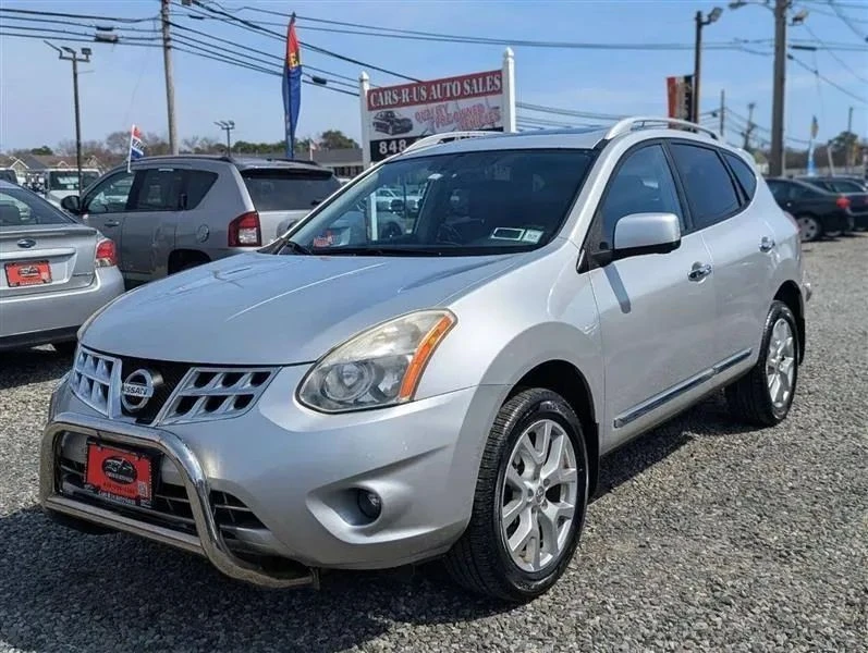 2013 Nissan Rogue - Image 3 of 12