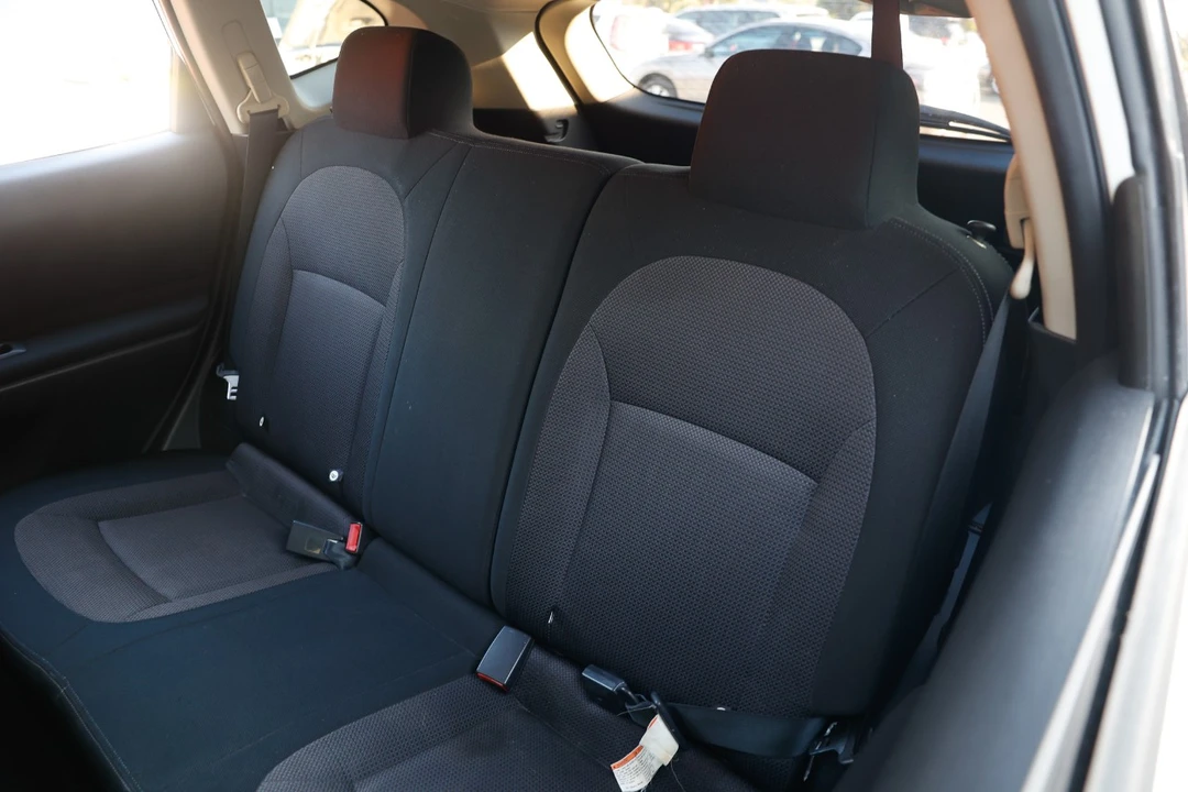 2013 Nissan Rogue - Image 8 of 12