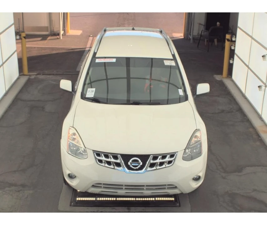 2013 Nissan Rogue - Image 2 of 12